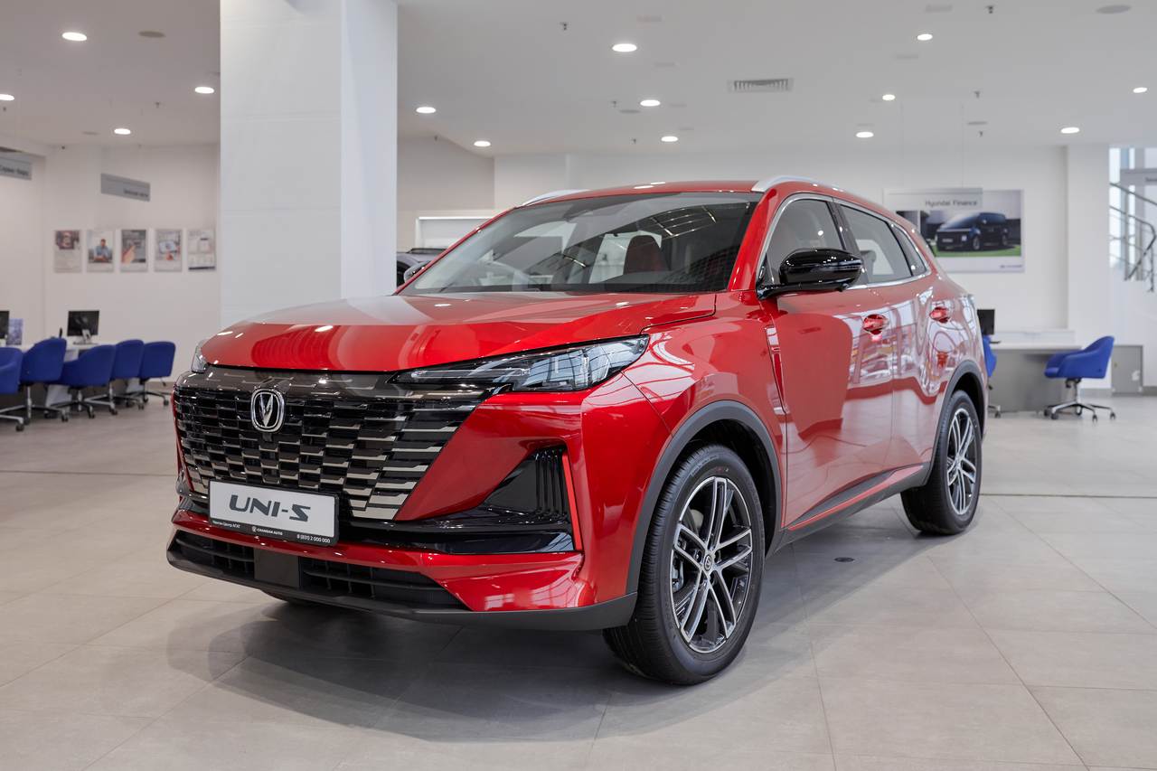 Changan UNI-S 1.5T робот. Техно 25 г.в
