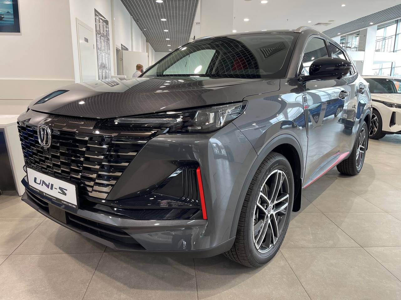 Changan UNI-S 1.5T робот. Техно 25 г.в