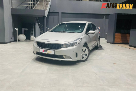Kia Cerato 2017 года с пробегом 213 880 км