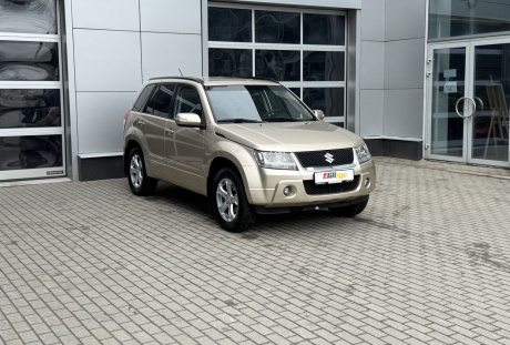 Suzuki Grand Vitara 2011 года с пробегом 219 571 км
