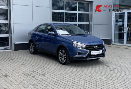 LADA Vesta [Кросс] Cross 2018 года с пробегом 146 686 км