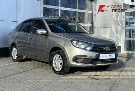 LADA Granta лифтбек 2019 года с пробегом 108 165 км