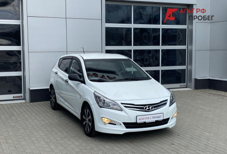 Hyundai Solaris хэтчбек 2015 года с пробегом 161 371 км