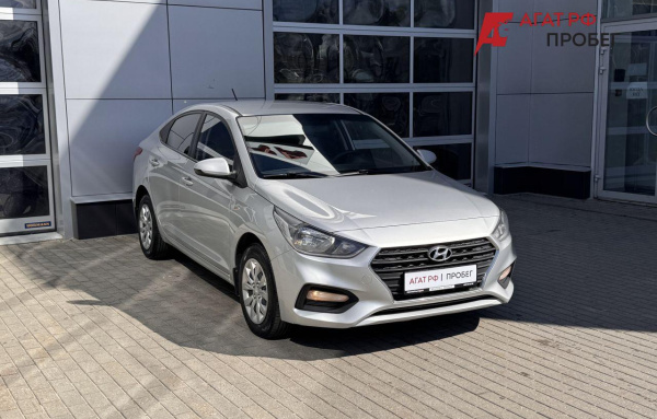 Hyundai Solaris 2017 года с пробегом 164 438 км, фото 1