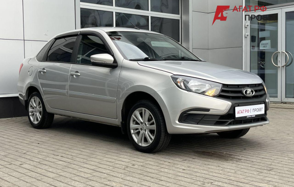 LADA Granta седан 2022 года с пробегом 39 966 км, фото 1