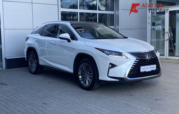 Lexus RX 2018 года с пробегом 49 241 км, фото 1