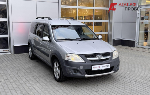 LADA Largus Caravan 2016 года с пробегом 127 658 км, фото 1