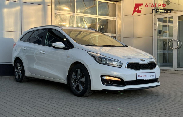 Kia Cee'd 2018 года с пробегом 142 730 км, фото 1
