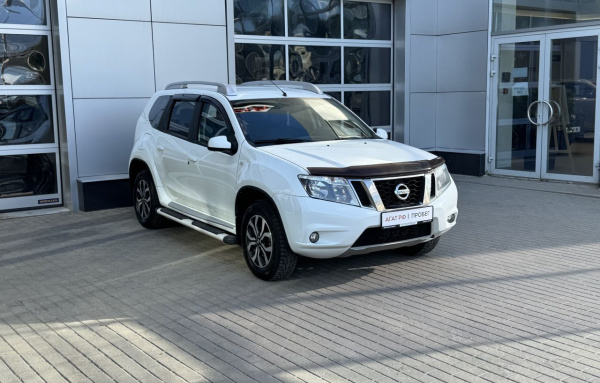 Nissan Terrano 2019 года с пробегом 97 684 км, фото 1