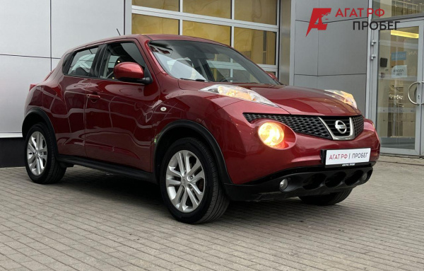 Nissan Juke 2014 года с пробегом 163 949 км, фото 1
