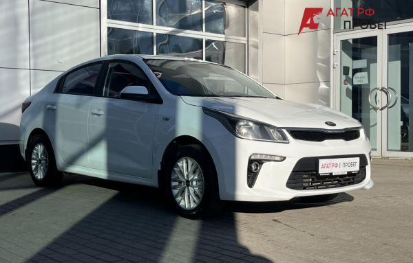 Kia Rio 2018 года с пробегом 68 159 км, фото 1