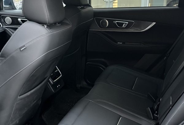 Chery Tiggo 7L 2025 года с пробегом 10 603 км, фото 18